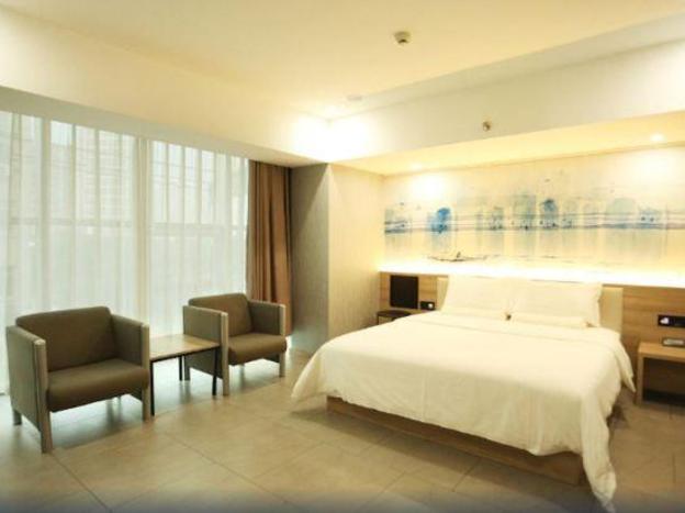 starway hotel fuxin liberation square