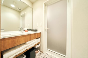 rakuten stay naha yachimun street