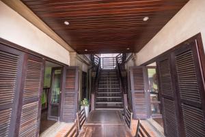 ancient luang prabang hotel