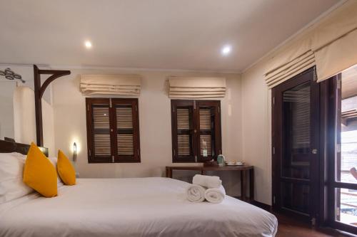 ancient luang prabang hotel