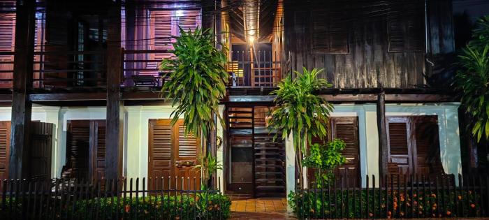 ancient luang prabang hotel