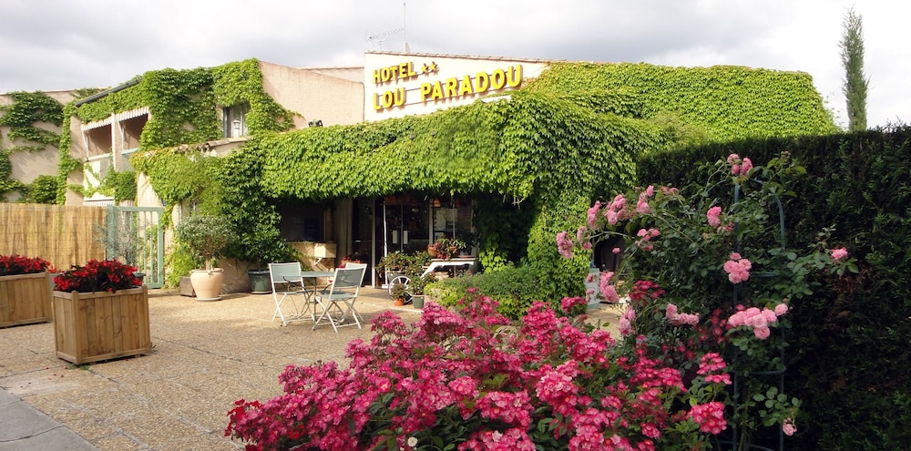 hotel residence lou paradou