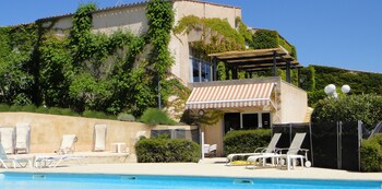 hotel residence lou paradou