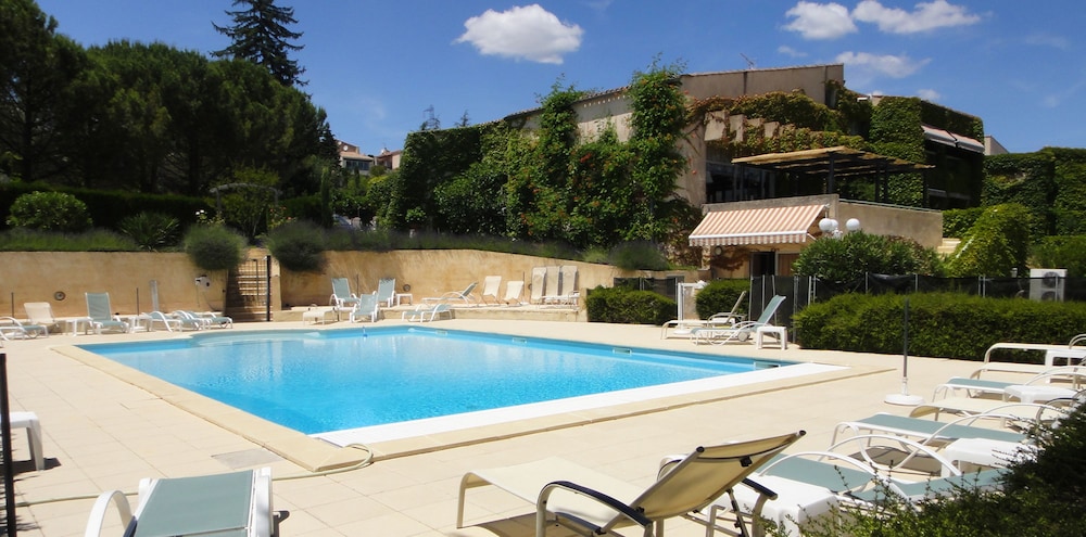 hotel residence lou paradou