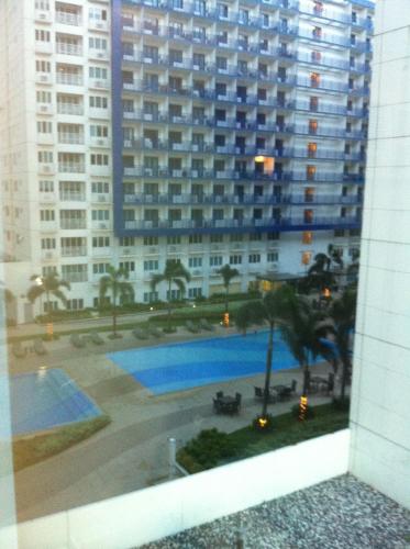 sea residences moa eric apartments