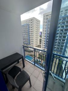 manila