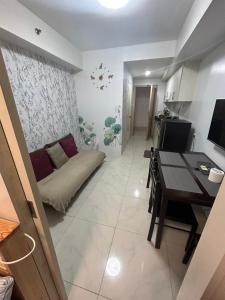 sea residences moa eric apartments