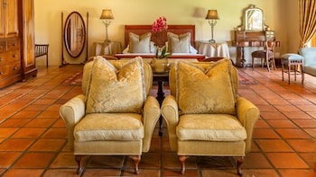 la plume boutique hotel and spa