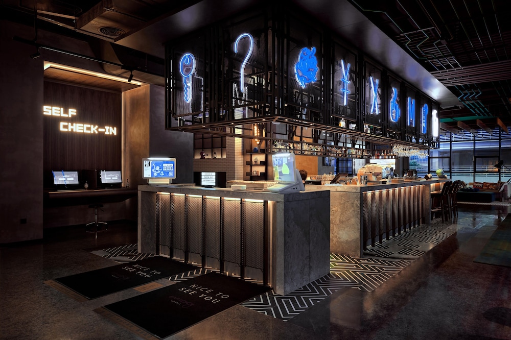 moxy shenzhen north station