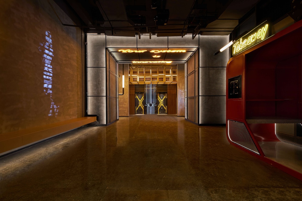 moxy shenzhen north station
