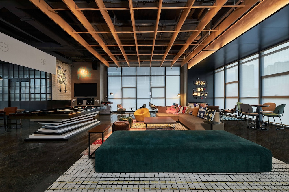 moxy shenzhen north station