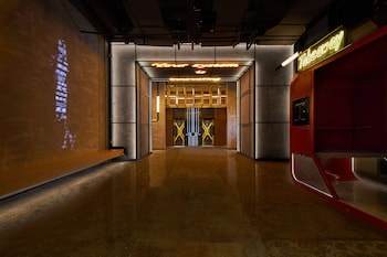 moxy shenzhen north station