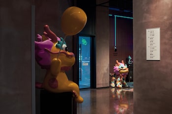 moxy shenzhen north station
