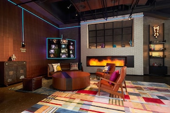 moxy shenzhen north station