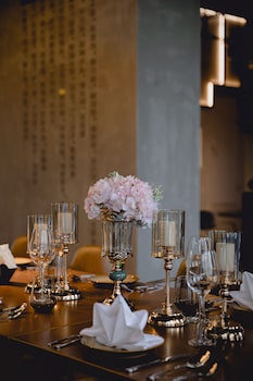 moxy shenzhen north station