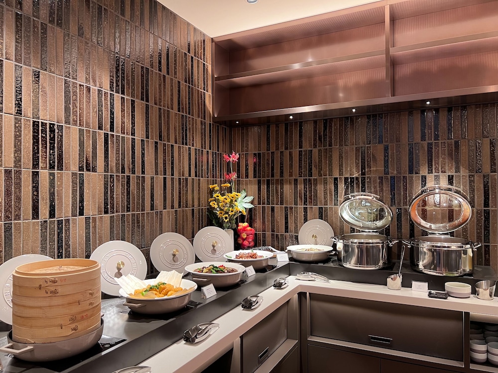 hotel gracery taipei