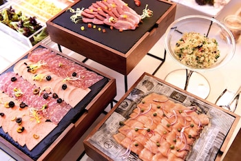 hotel gracery taipei