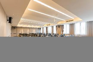 atour hotel jiaxing haiyan haifeng road