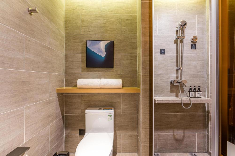 atour hotel jiaxing haiyan haifeng road