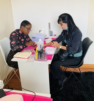 airport doozy guest house