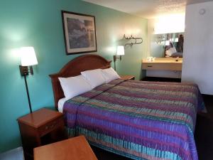 indysouth western inn