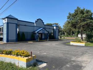 indysouth western inn