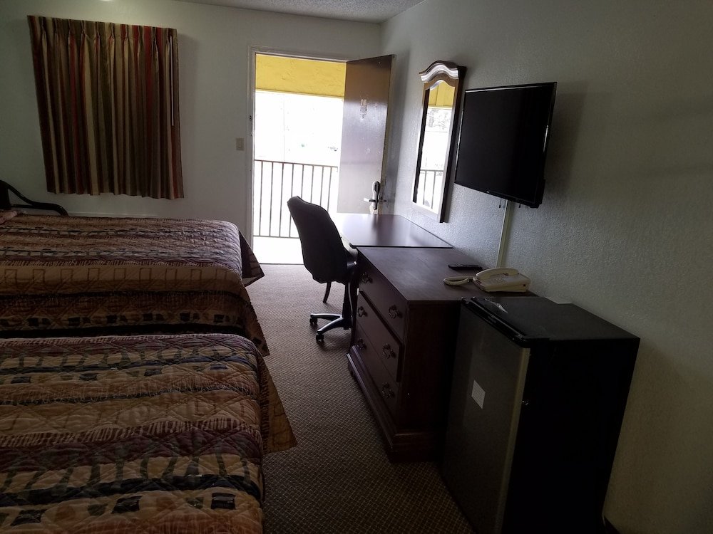 Indysouth Western Inn,,3 star