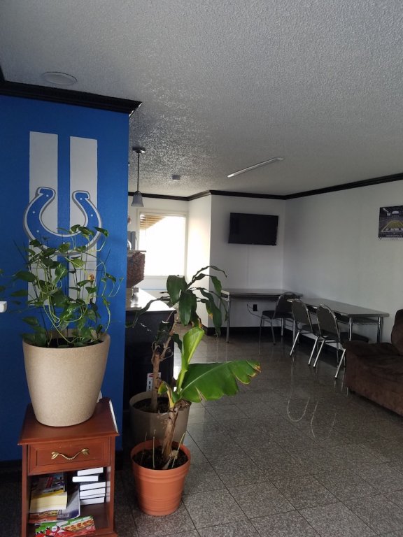 Indysouth Western Inn,,3 star