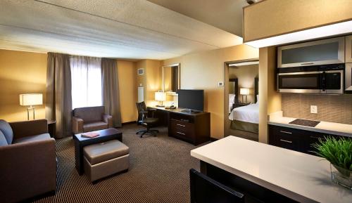 homewood suites by hilton hamilton ontario canada