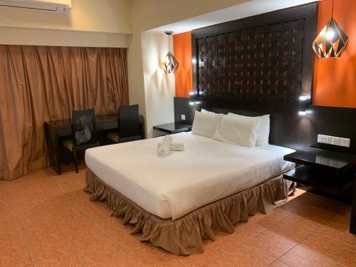 resort suites hotel at bandar sunway