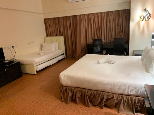 resort suites hotel at bandar sunway