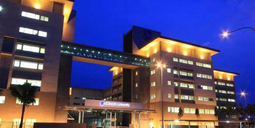 resort suites hotel at bandar sunway