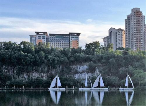 resort suites hotel at bandar sunway