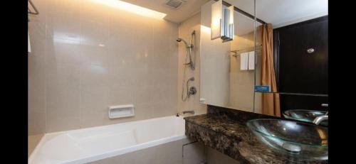 resort suites hotel at bandar sunway
