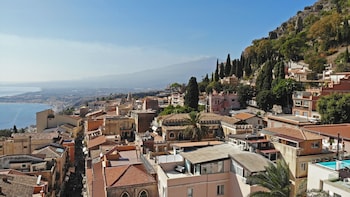 hotel le chevalier