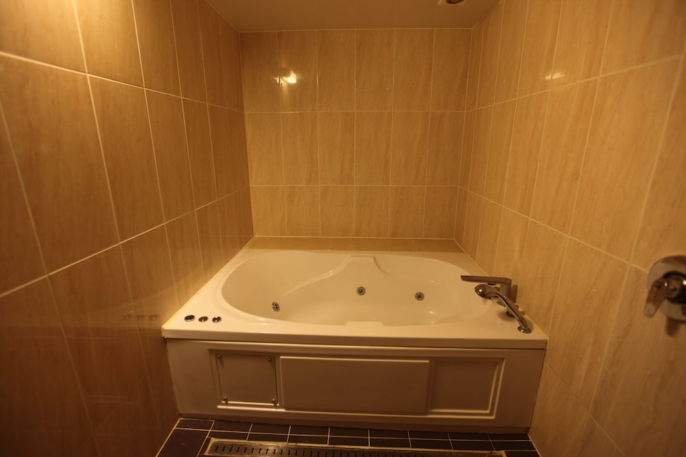 namwon river motel