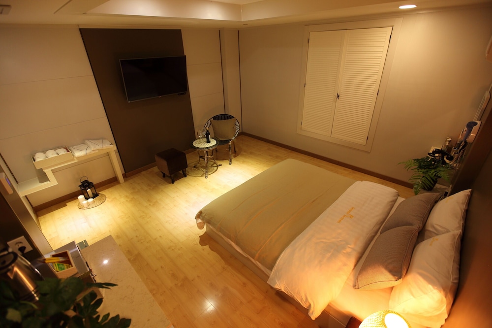 namwon river motel