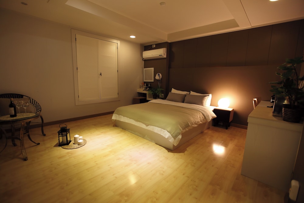 namwon river motel