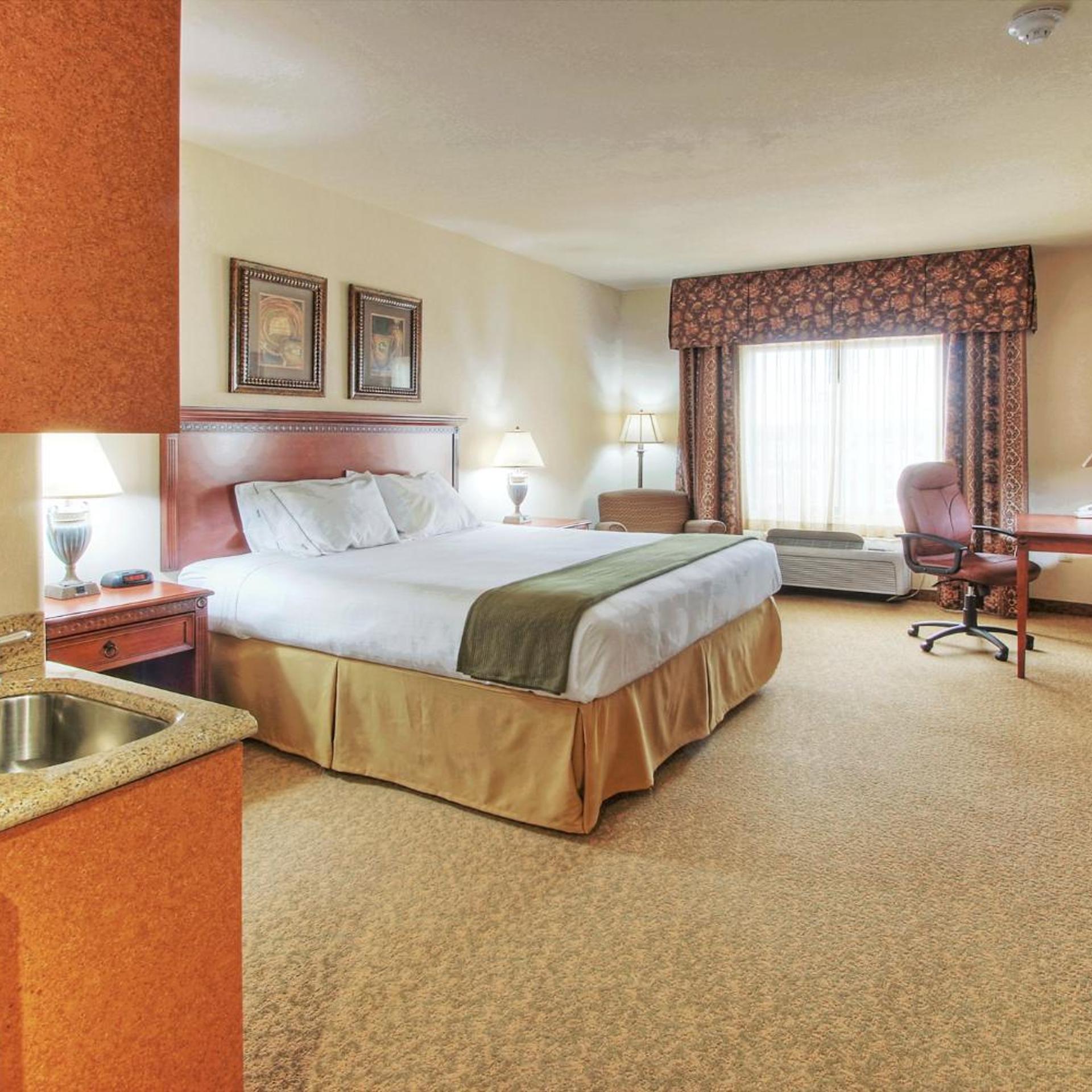 holiday inn express hotel and suites las cruces by ihg