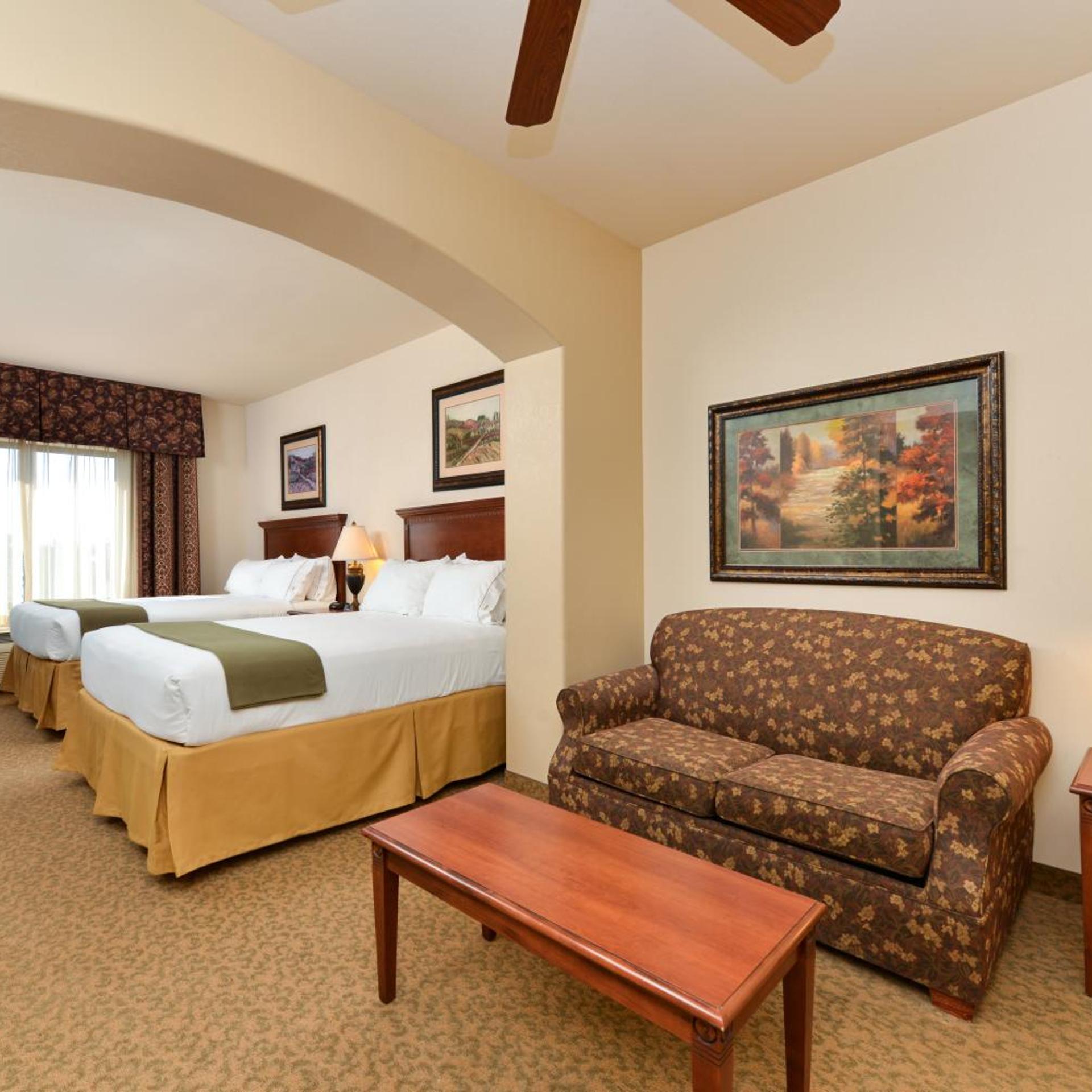 holiday inn express hotel and suites las cruces by ihg