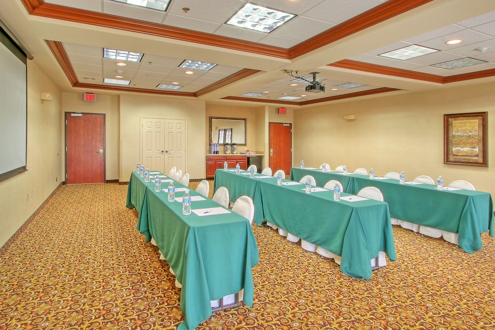 holiday inn express hotel and suites las cruces by ihg