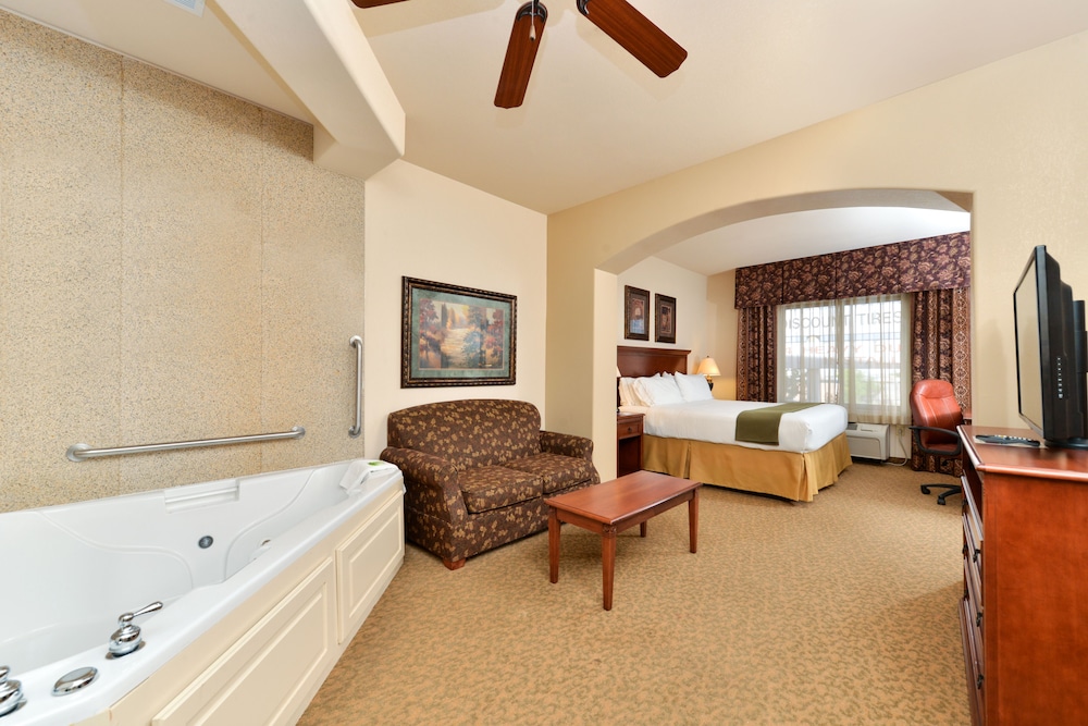 holiday inn express hotel and suites las cruces by ihg