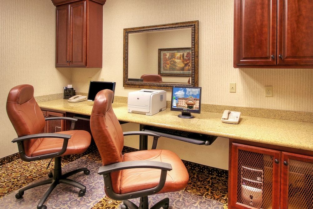 holiday inn express hotel and suites las cruces by ihg
