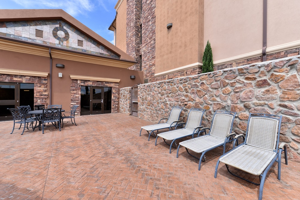 holiday inn express hotel and suites las cruces by ihg