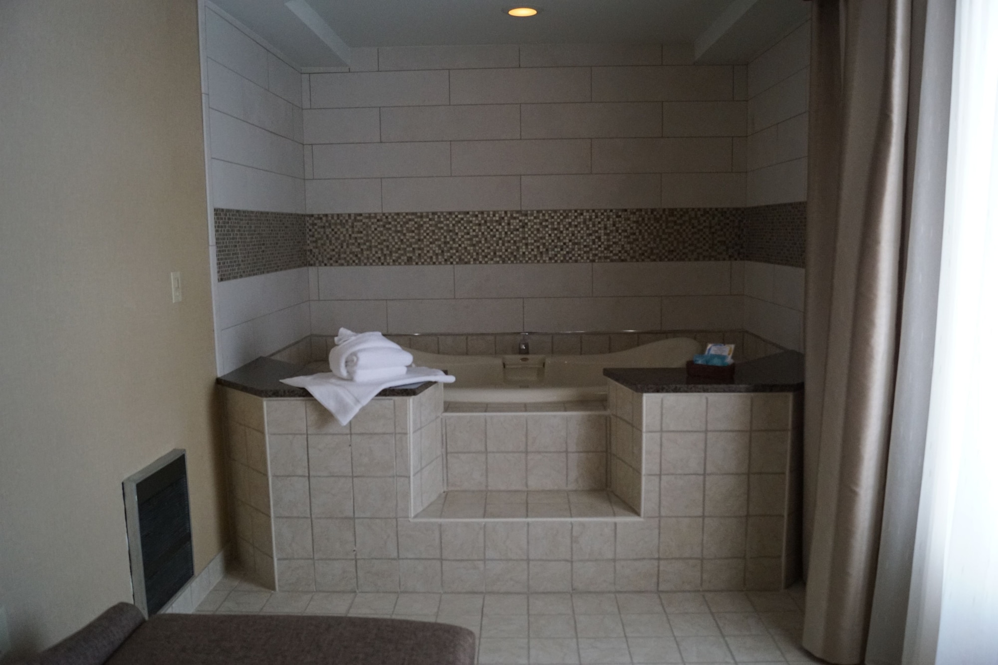 holiday inn express hotel and suites watertown thousand island by ihg