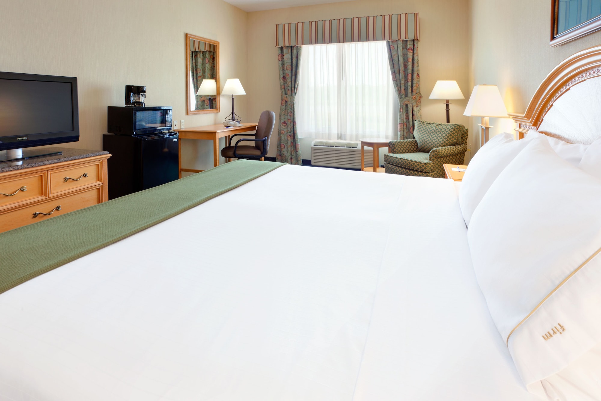 holiday inn express hotel and suites watertown thousand island by ihg