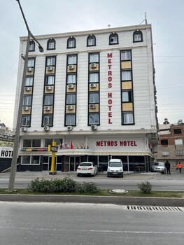 metros hotel