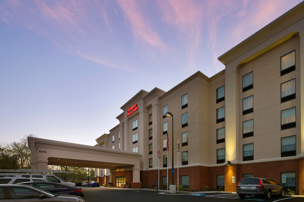 hampton inn and suites baltimore woodlawn