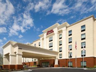 hampton inn and suites baltimore woodlawn