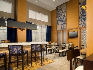 hampton inn and suites baltimore woodlawn